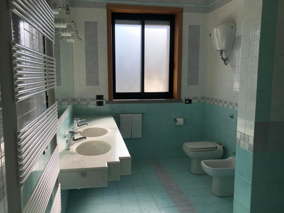 Lanna B&B Novoli エクステリア 写真