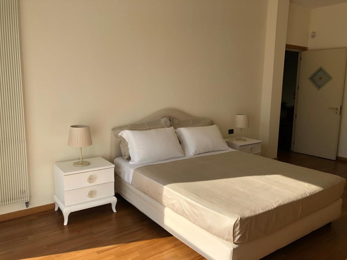 Lanna B&B Novoli エクステリア 写真