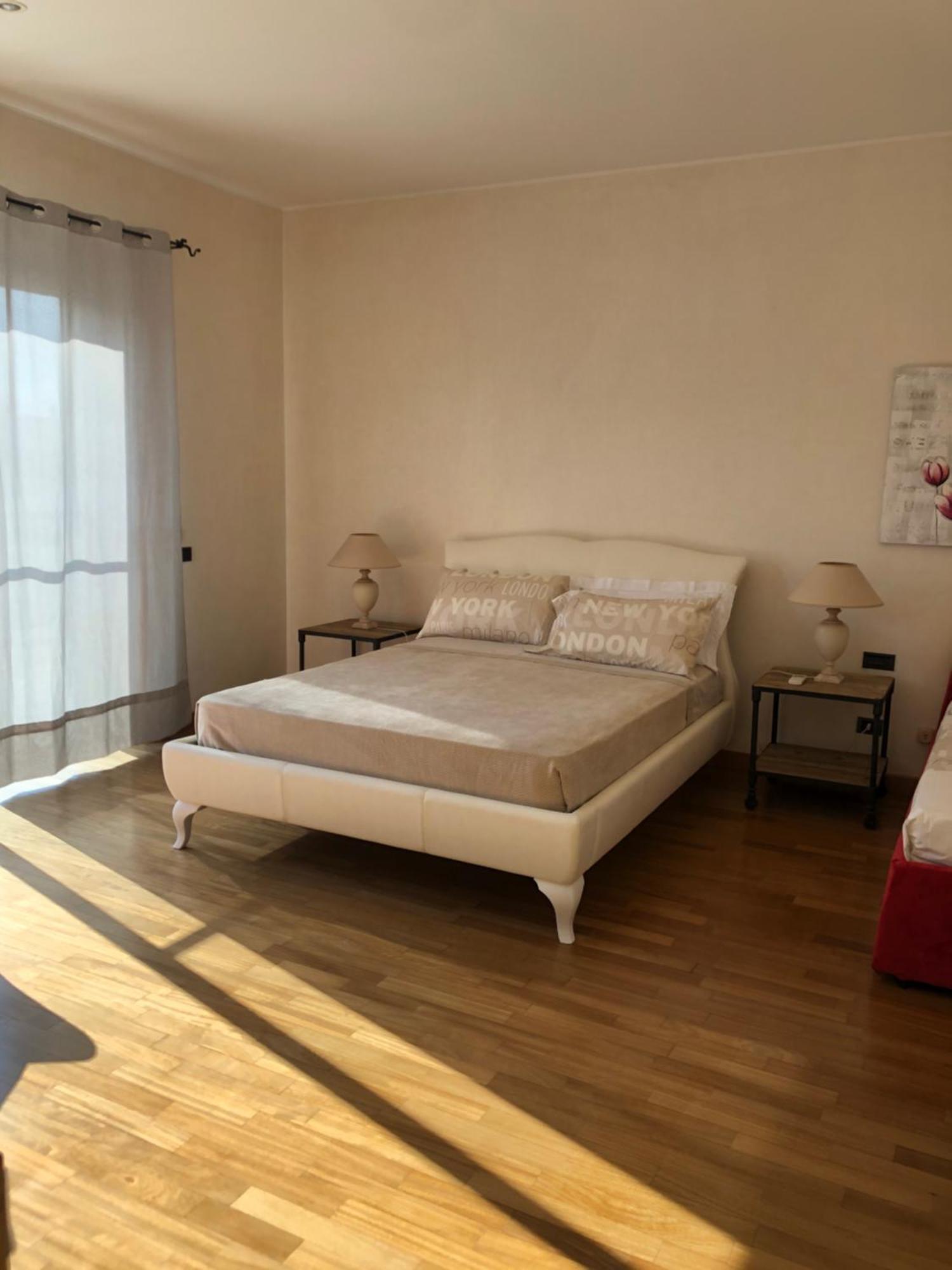 Lanna B&B Novoli エクステリア 写真