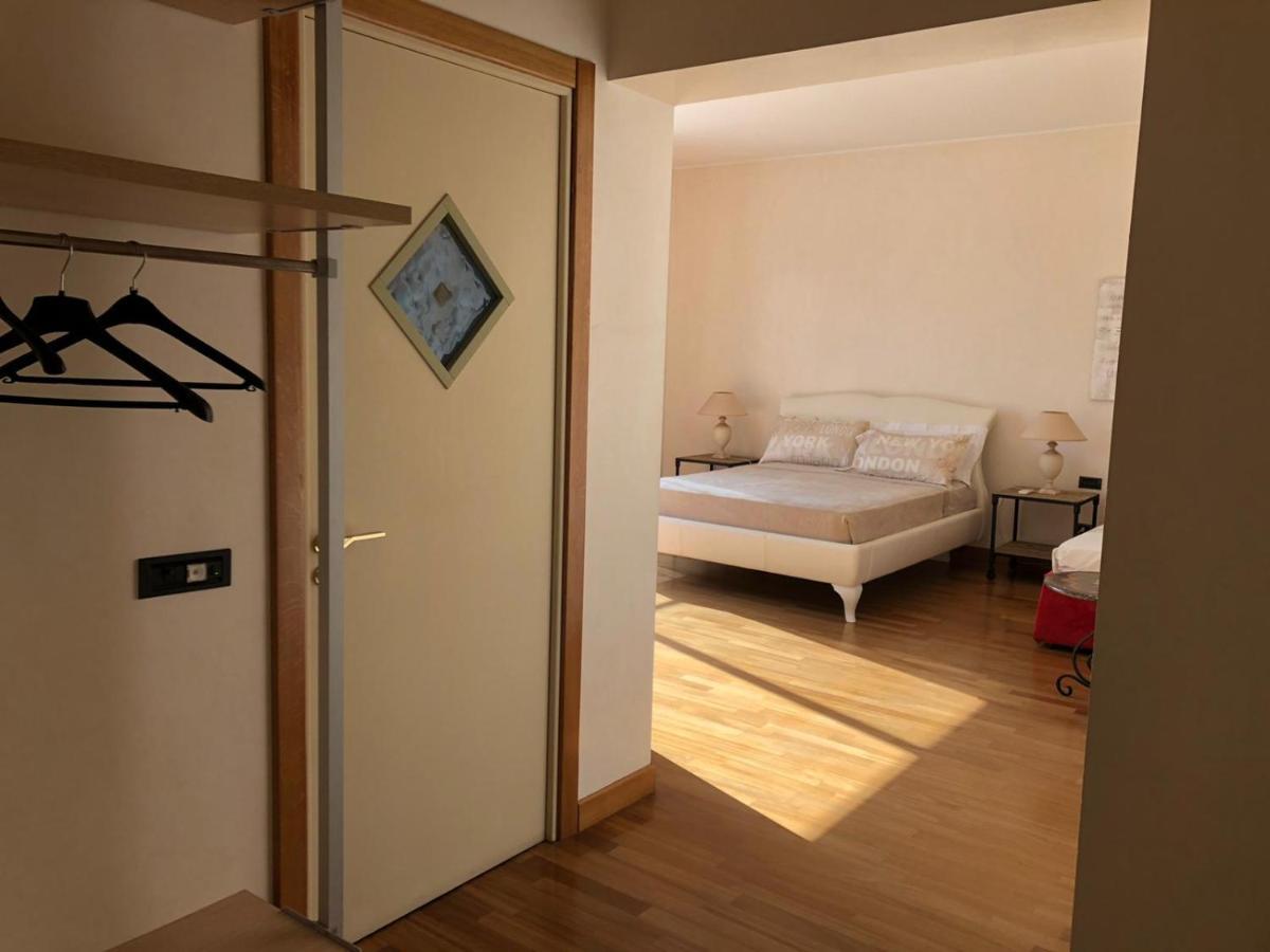 Lanna B&B Novoli エクステリア 写真